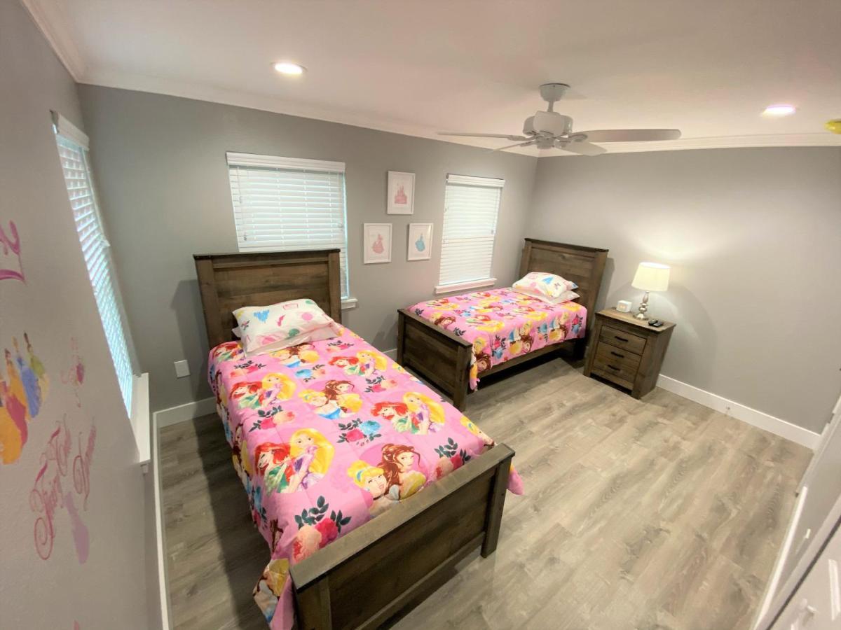 Mickeys Pearl - Phenomenal 7Br With 4 Master Suites Privacy Pool & Hot Tub Gas Bbq - 2 Miles To Disney Orlando Luaran gambar